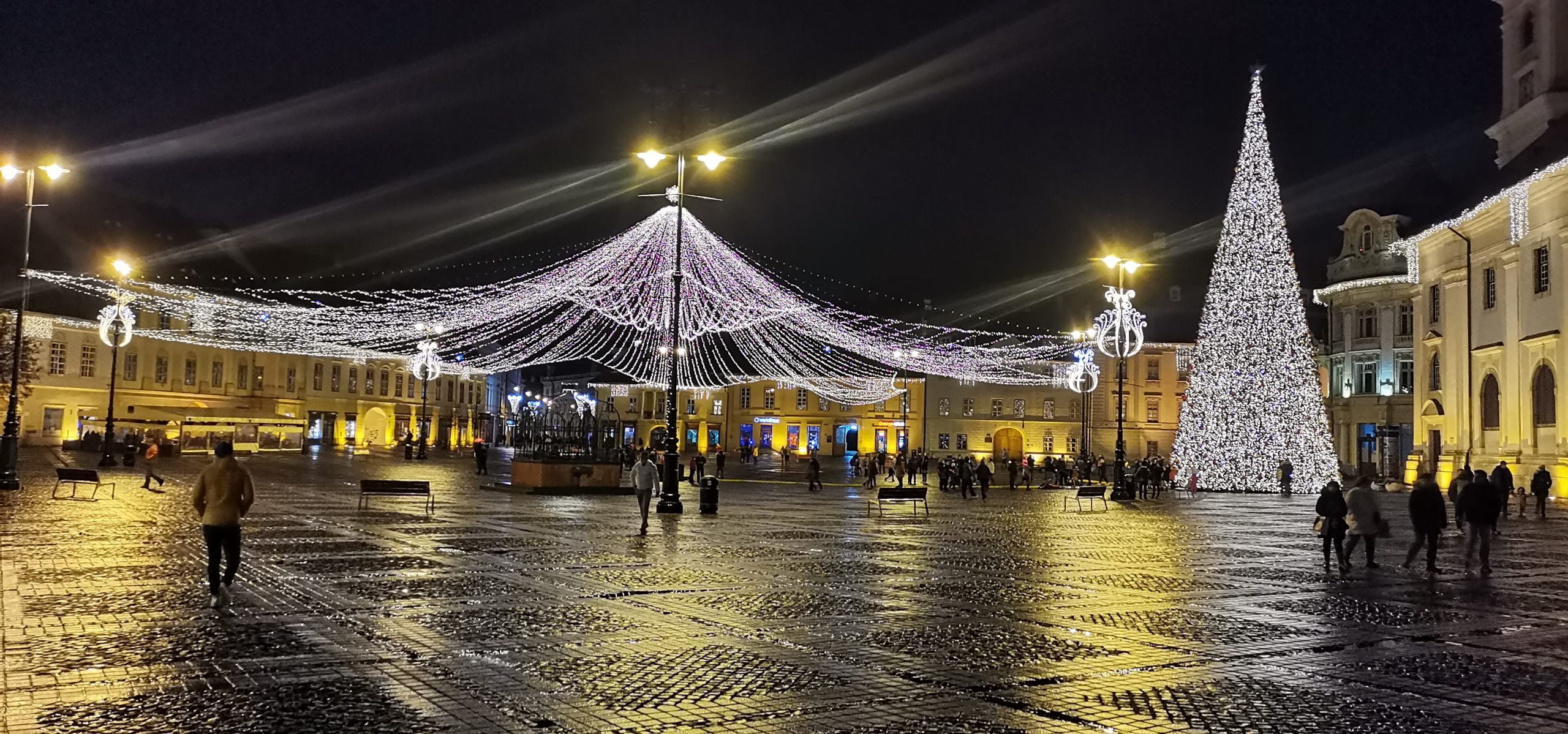Sibiu, Feerie în pandemie - 2020 - VIDEO